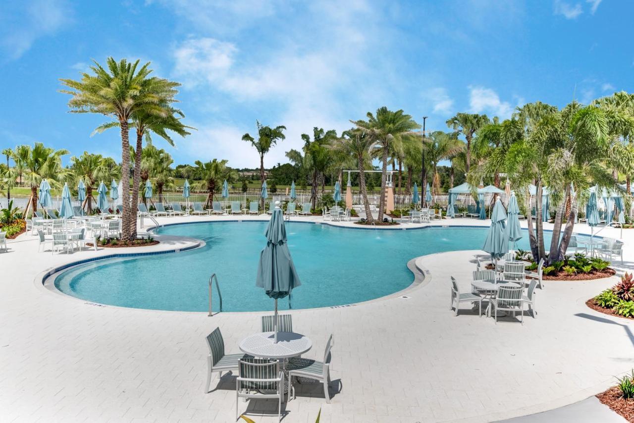 Holiday home Beautiful Townhome Wpool &free Access Kissimmee