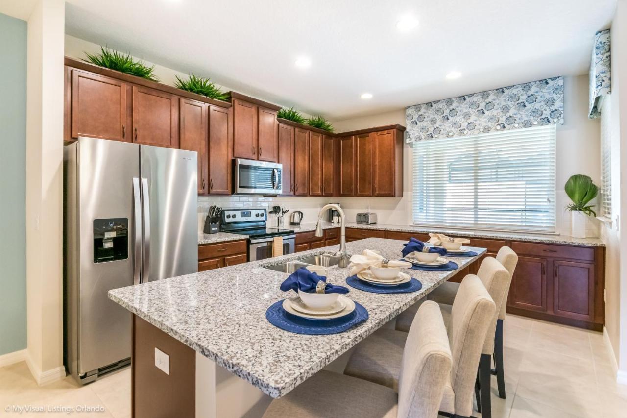 Holiday home Beautiful Townhome Wpool &free Access Kissimmee