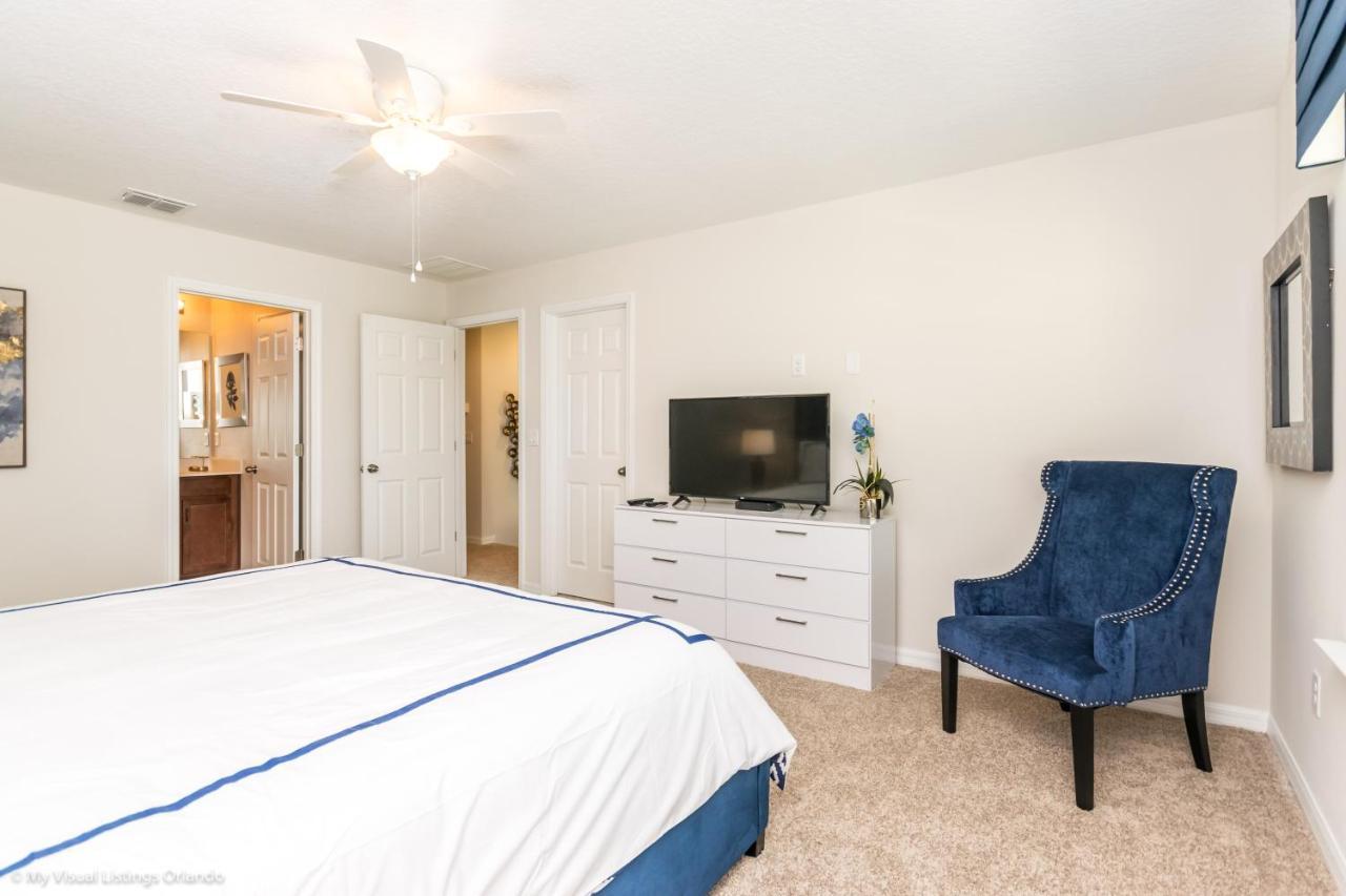 Beautiful Townhome Wpool &free Access Kissimmee